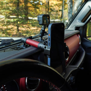 RubiGrid® 2018-2023 Jeep Wrangler JL & 2020-2023 Jeep Gladiator Multi-Device Platform Dash Mount with Red Arms