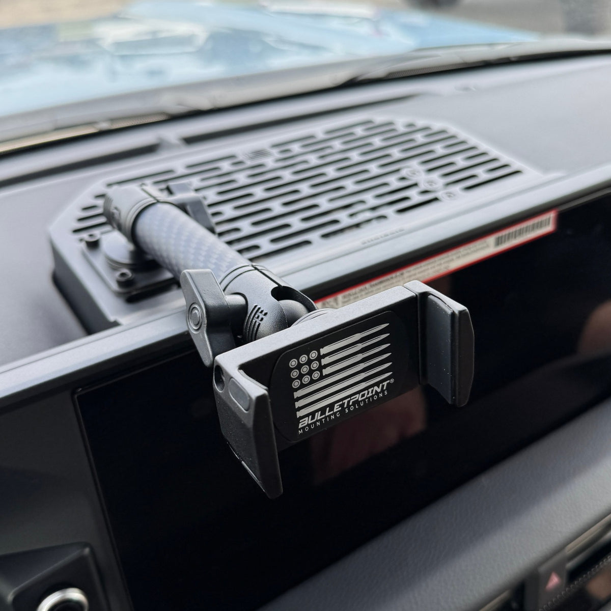 RubiGrid® 2024+ Toyota Land Cruiser Dash Mount Phone + Device Holder