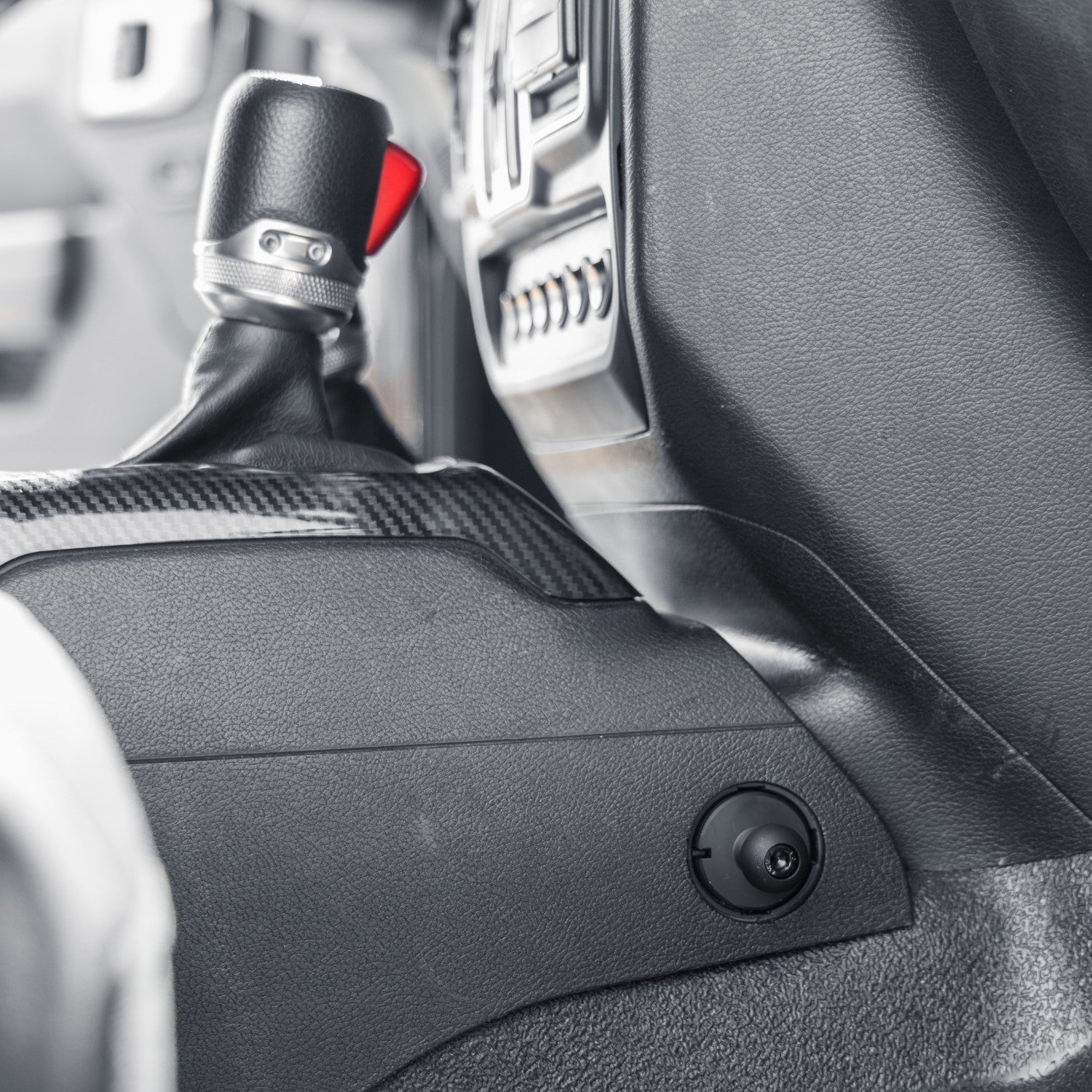 Center Console Threaded 20mm Ball Mount compatible with 2018+ Jeep Wrangler JL & 2020+ Jeep Gladiator